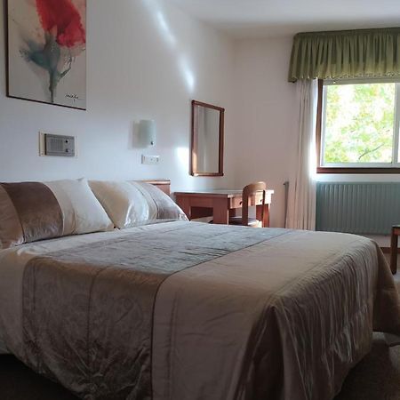 Hostal Palas آكورونيا المظهر الخارجي الصورة