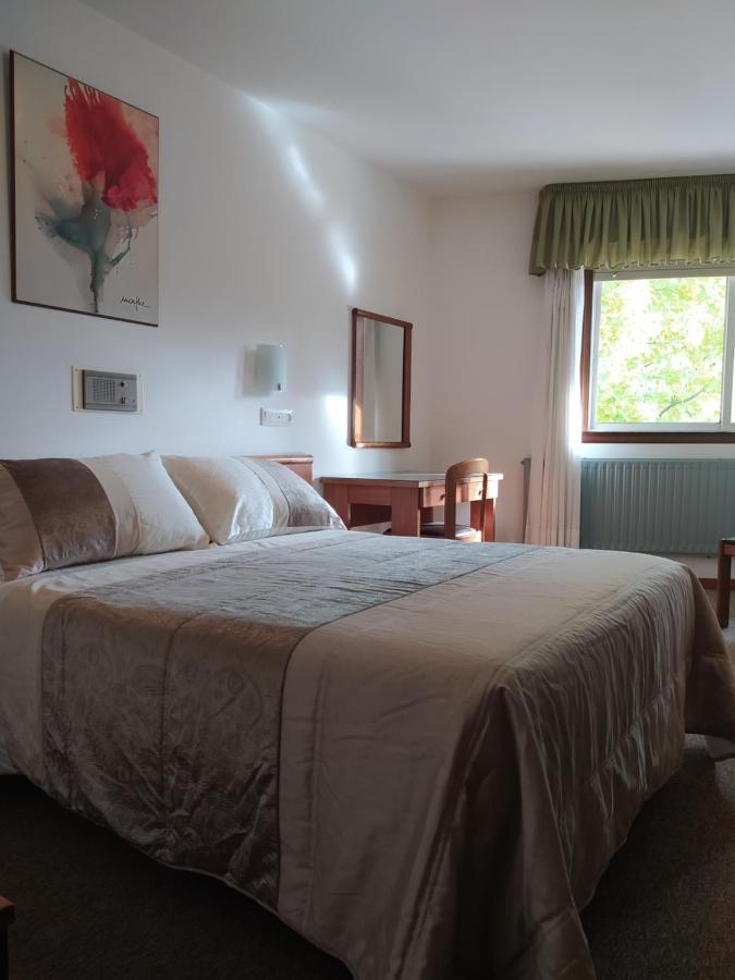 Hostal Palas آكورونيا المظهر الخارجي الصورة