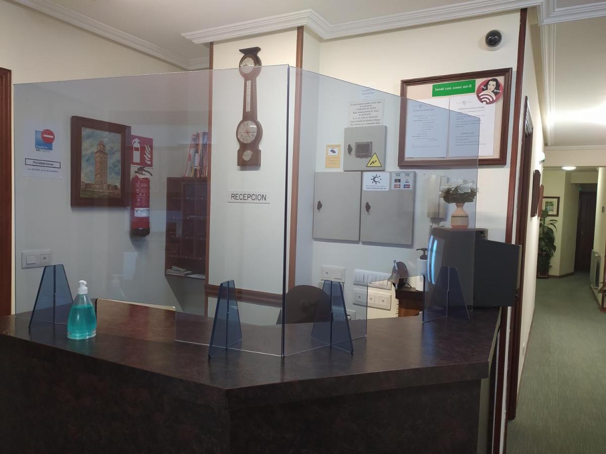 Hostal Palas آكورونيا المظهر الخارجي الصورة