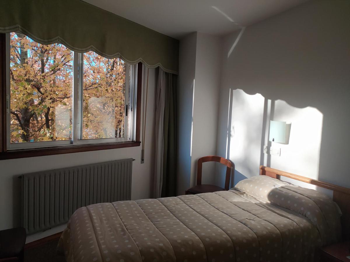Hostal Palas آكورونيا المظهر الخارجي الصورة