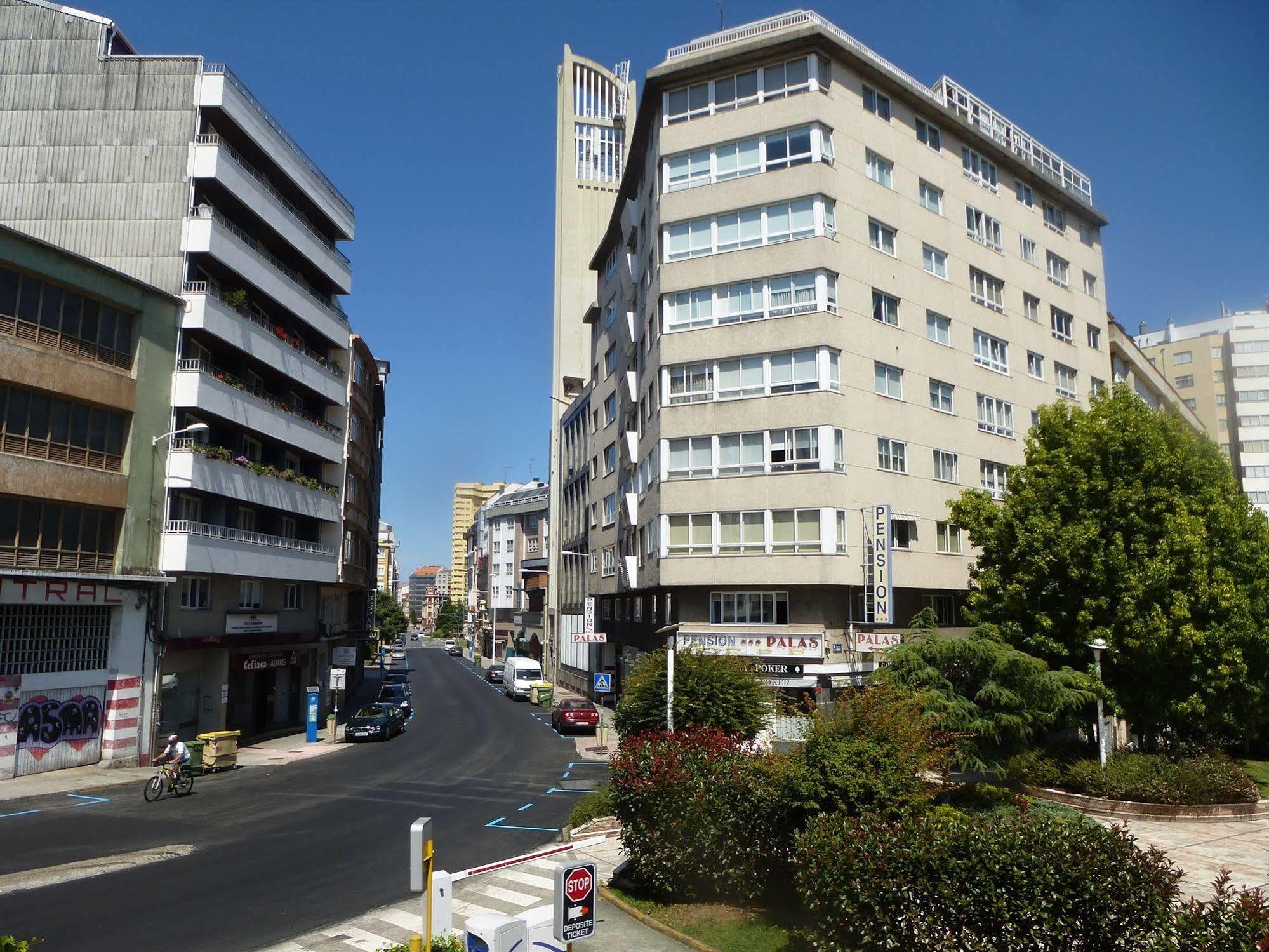 Hostal Palas آكورونيا المظهر الخارجي الصورة